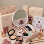 Pillow Face Makeup Kit ( بديل شارلوت)